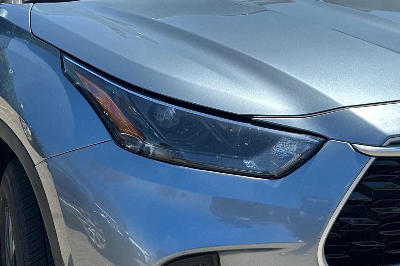 2022 Toyota Highlander Hybrid XLE Roseville CA