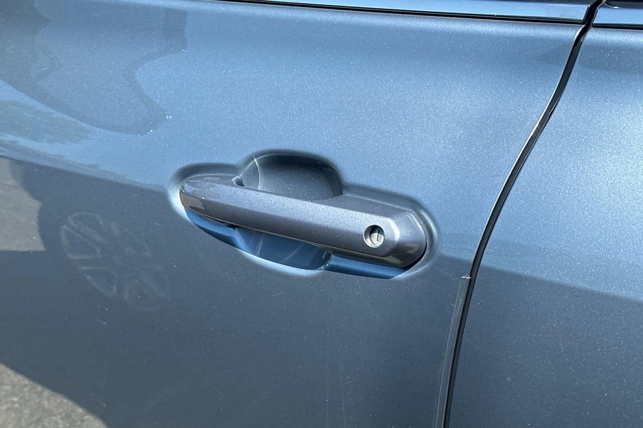 2022 Toyota Highlander Hybrid XLE Roseville CA