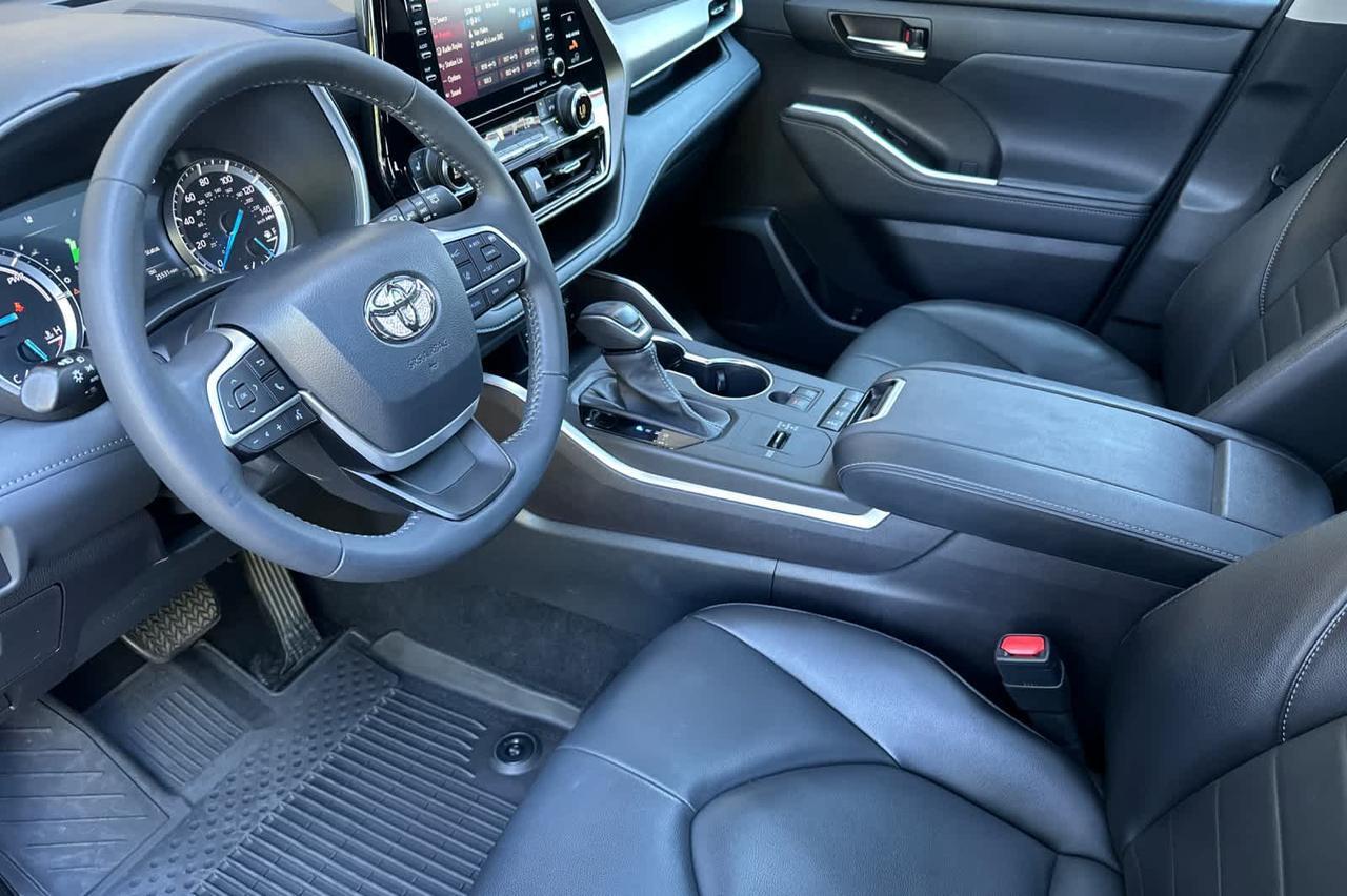 2022 Toyota Highlander Hybrid XLE Roseville CA