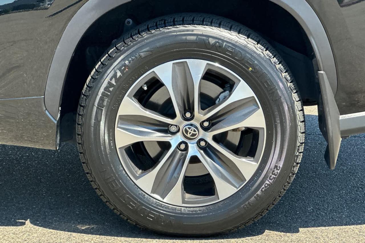 2022 Toyota Highlander Hybrid XLE Roseville CA