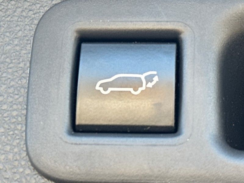 2022 Toyota Highlander Hybrid XLE Worcester MA 2022 Toyota Highlander Hybrid XLE Worcester MA