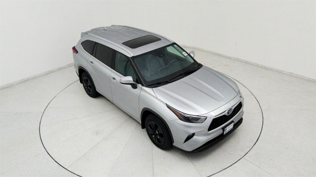 2022 Toyota Highlander Hybrid XLE Laurel MD
