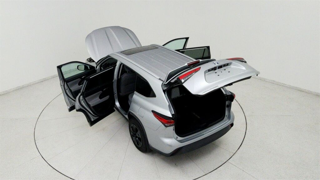 2022 Toyota Highlander Hybrid XLE Laurel MD