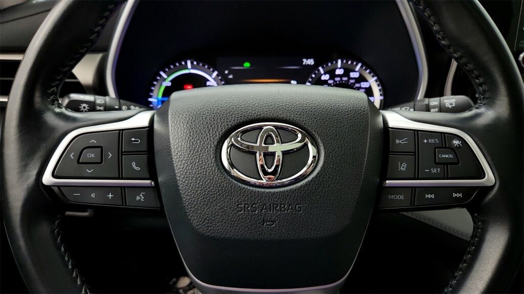2022 Toyota Highlander Hybrid XLE Laurel MD