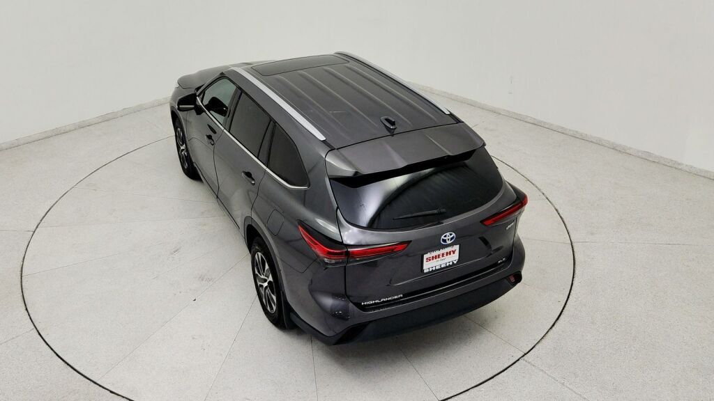 2022 Toyota Highlander Hybrid XLE Laurel MD