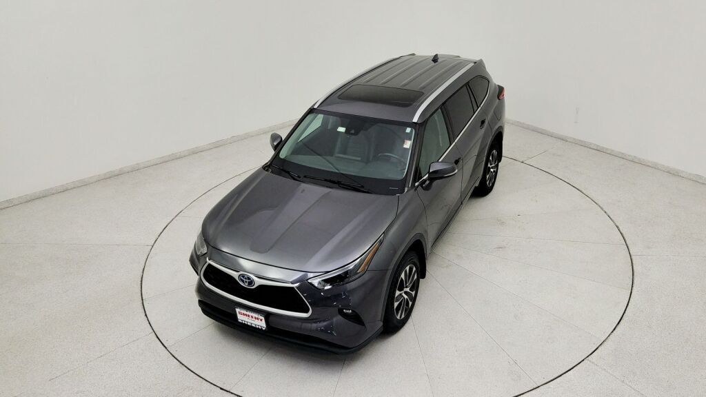 2022 Toyota Highlander Hybrid XLE Laurel MD