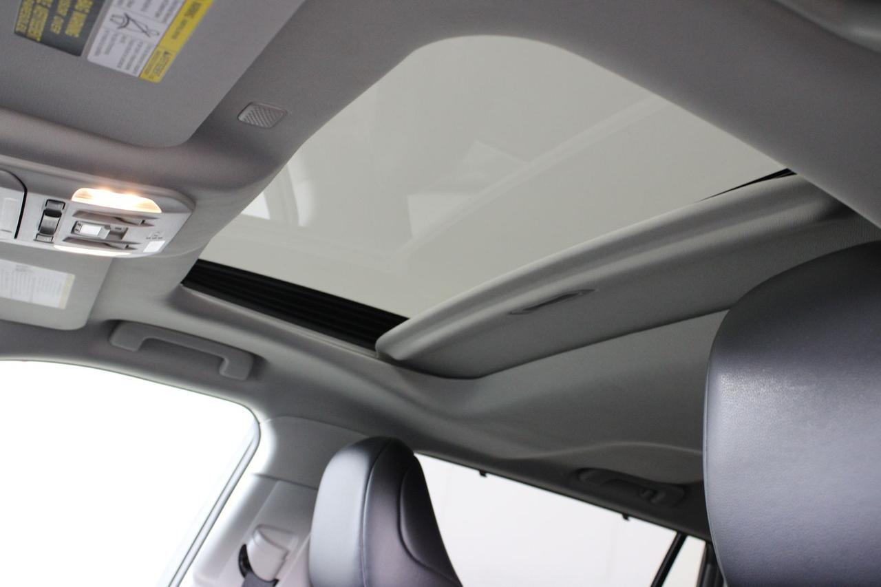 2022 Toyota Highlander Hybrid XLE Fredericksburg VA