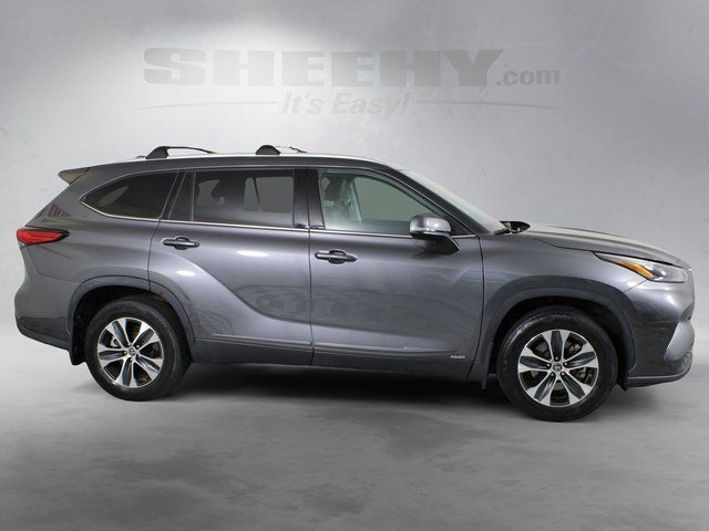 2022 Toyota Highlander Hybrid XLE Fredericksburg VA