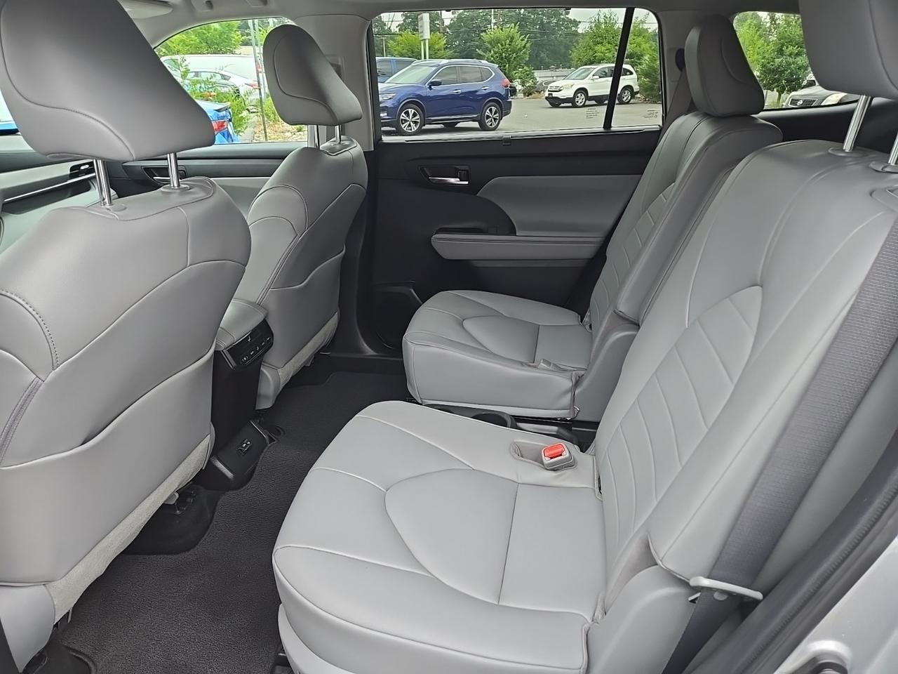 2022 Toyota Highlander Hybrid XLE Glen Burnie MD