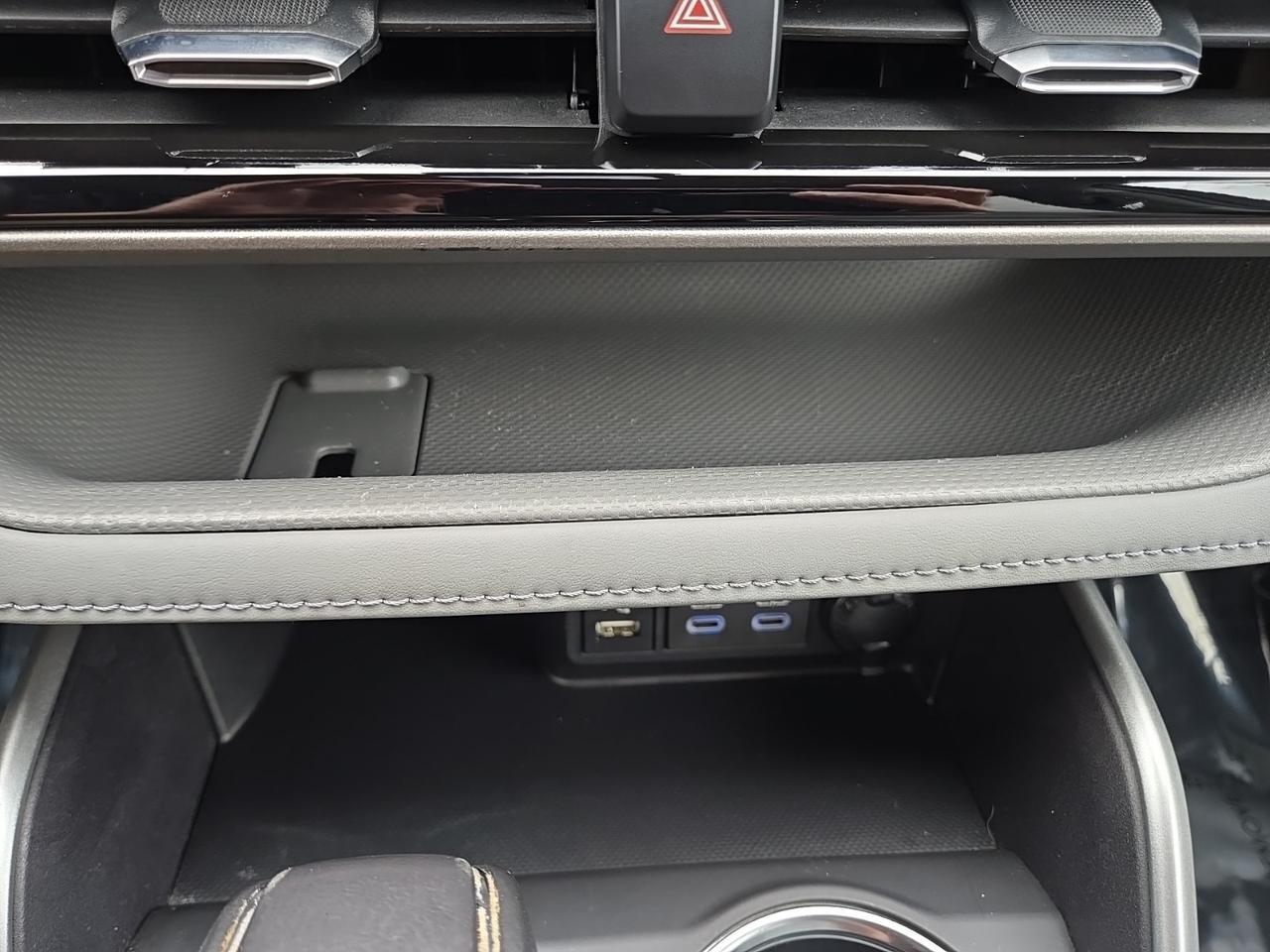 2022 Toyota Highlander Hybrid XLE Glen Burnie MD