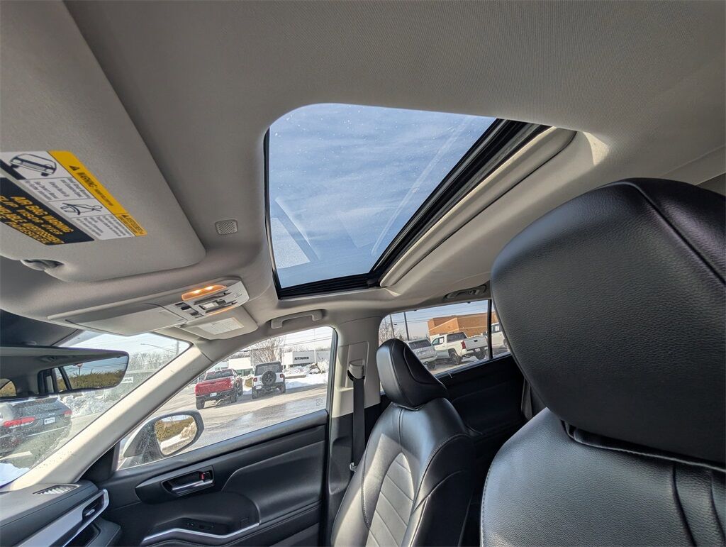 2022 Toyota Highlander Hybrid XLE Cockeysville MD