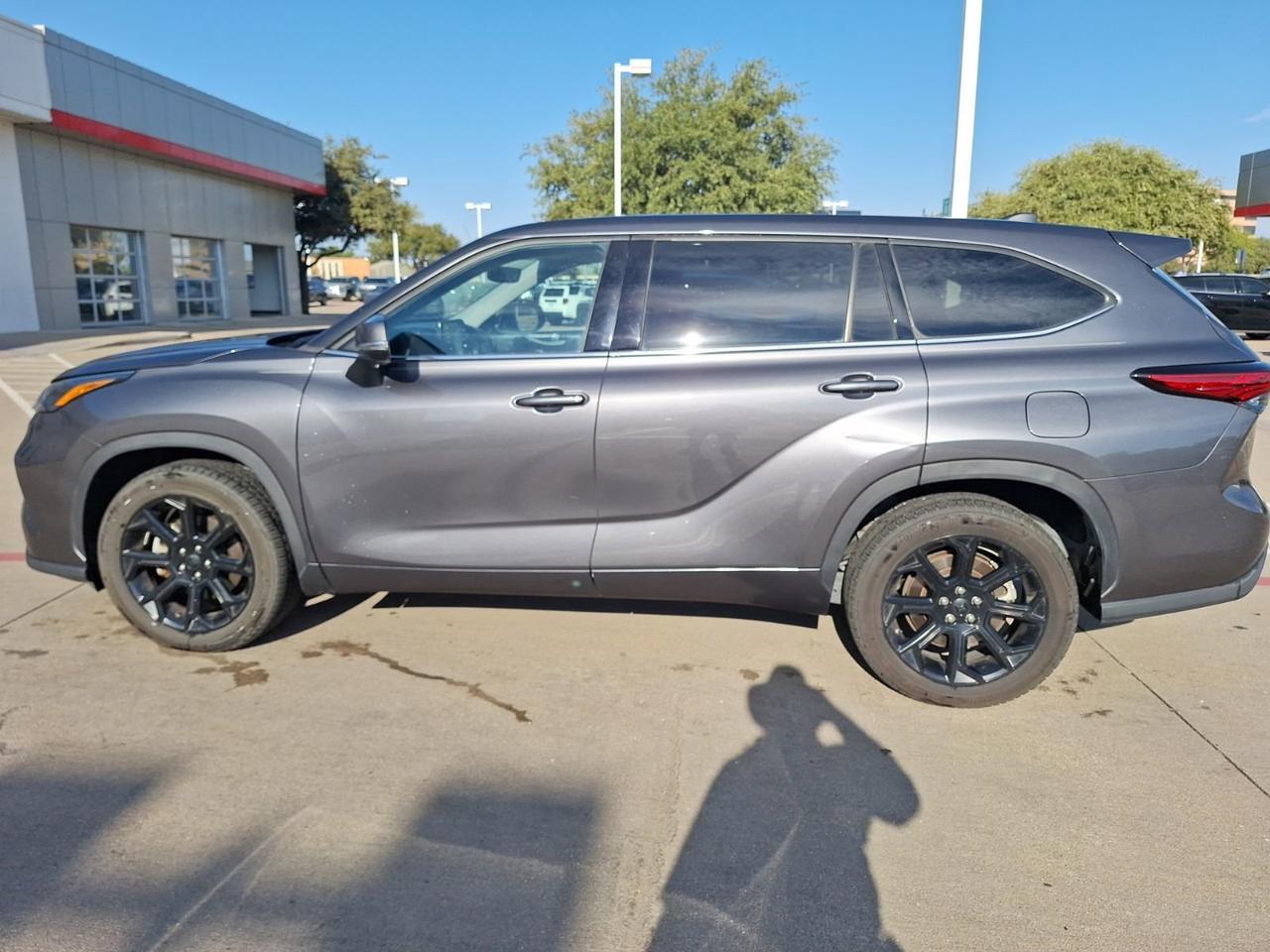 2022 Toyota Highlander L Hurst TX