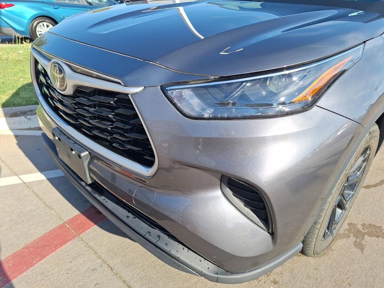 2022 Toyota Highlander L Hurst TX