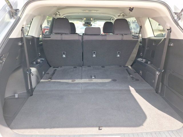 2022 Toyota Highlander L Hurst TX