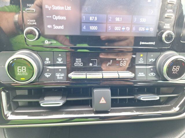 2022 Toyota Highlander L Hurst TX