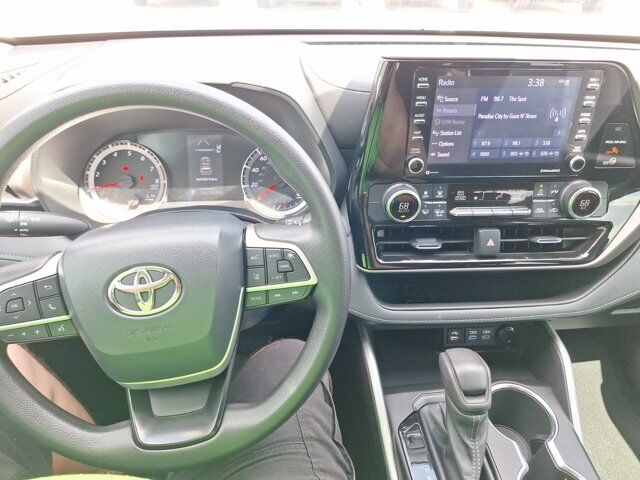 2022 Toyota Highlander L Hurst TX