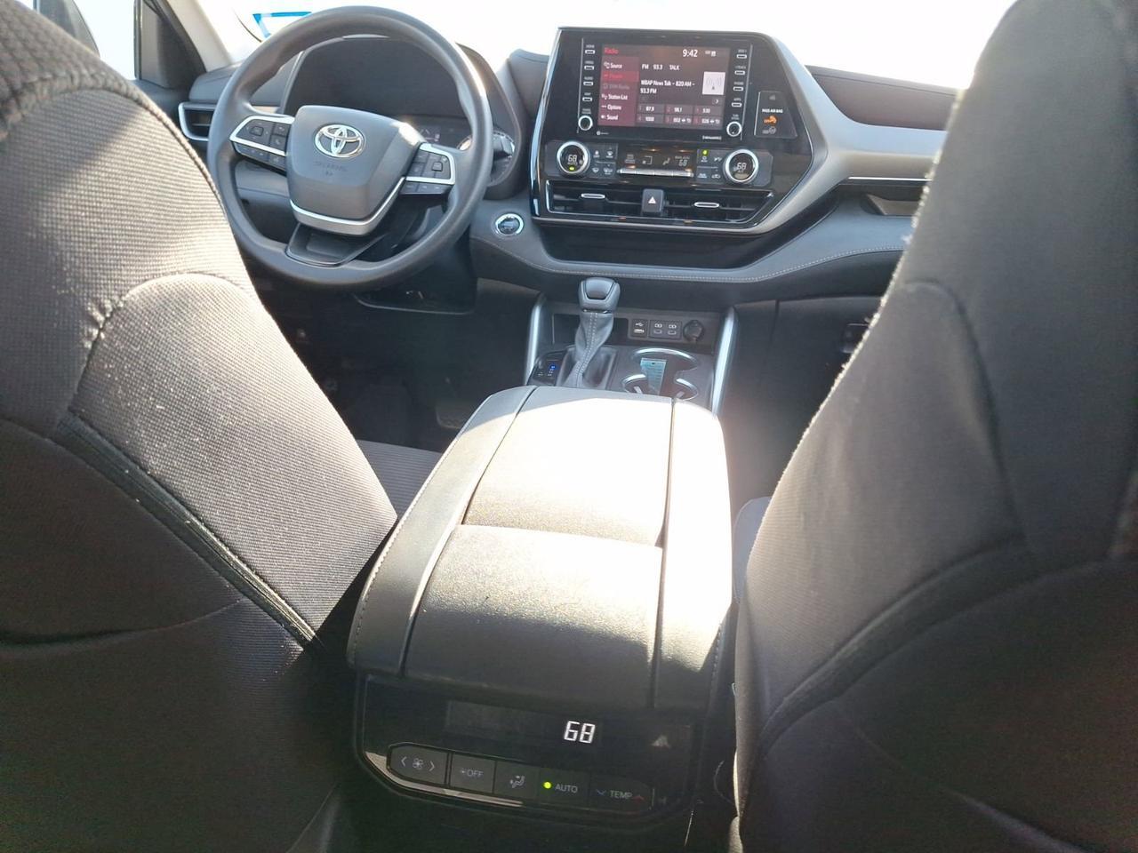 2022 Toyota Highlander L Hurst TX
