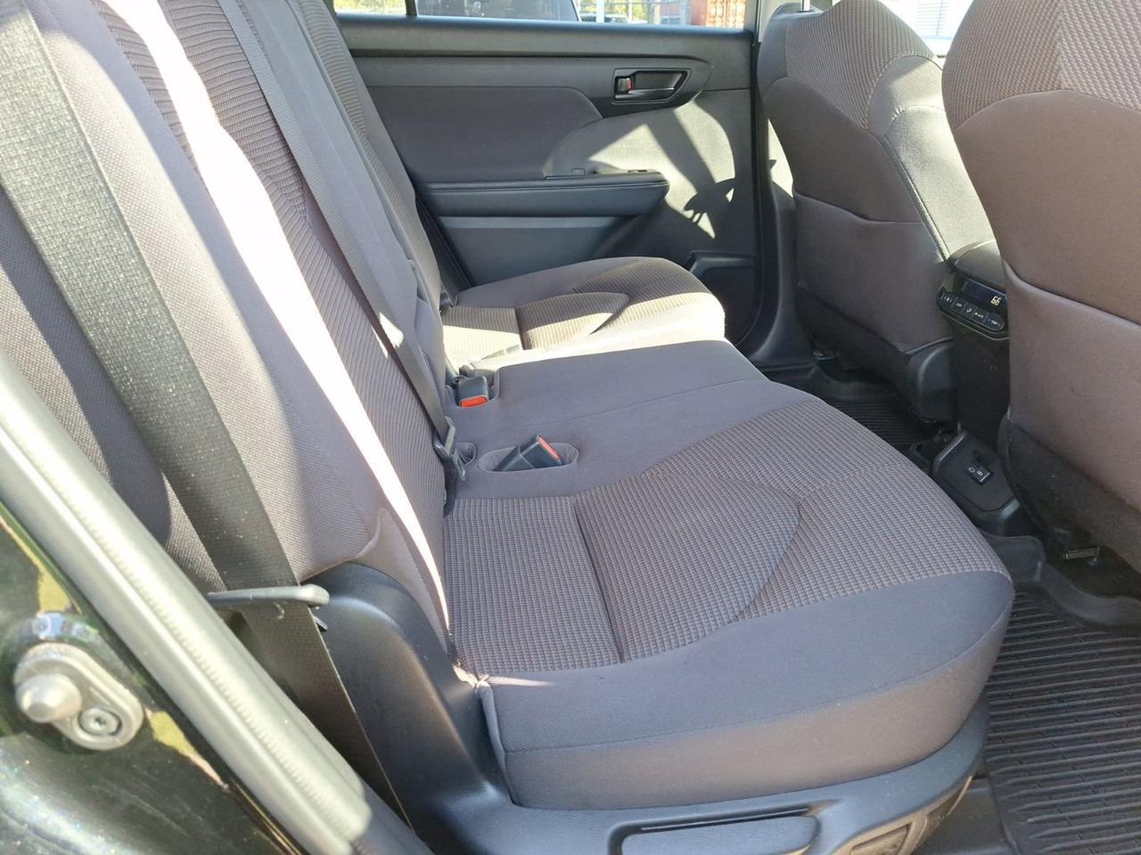 2022 Toyota Highlander L Hurst TX