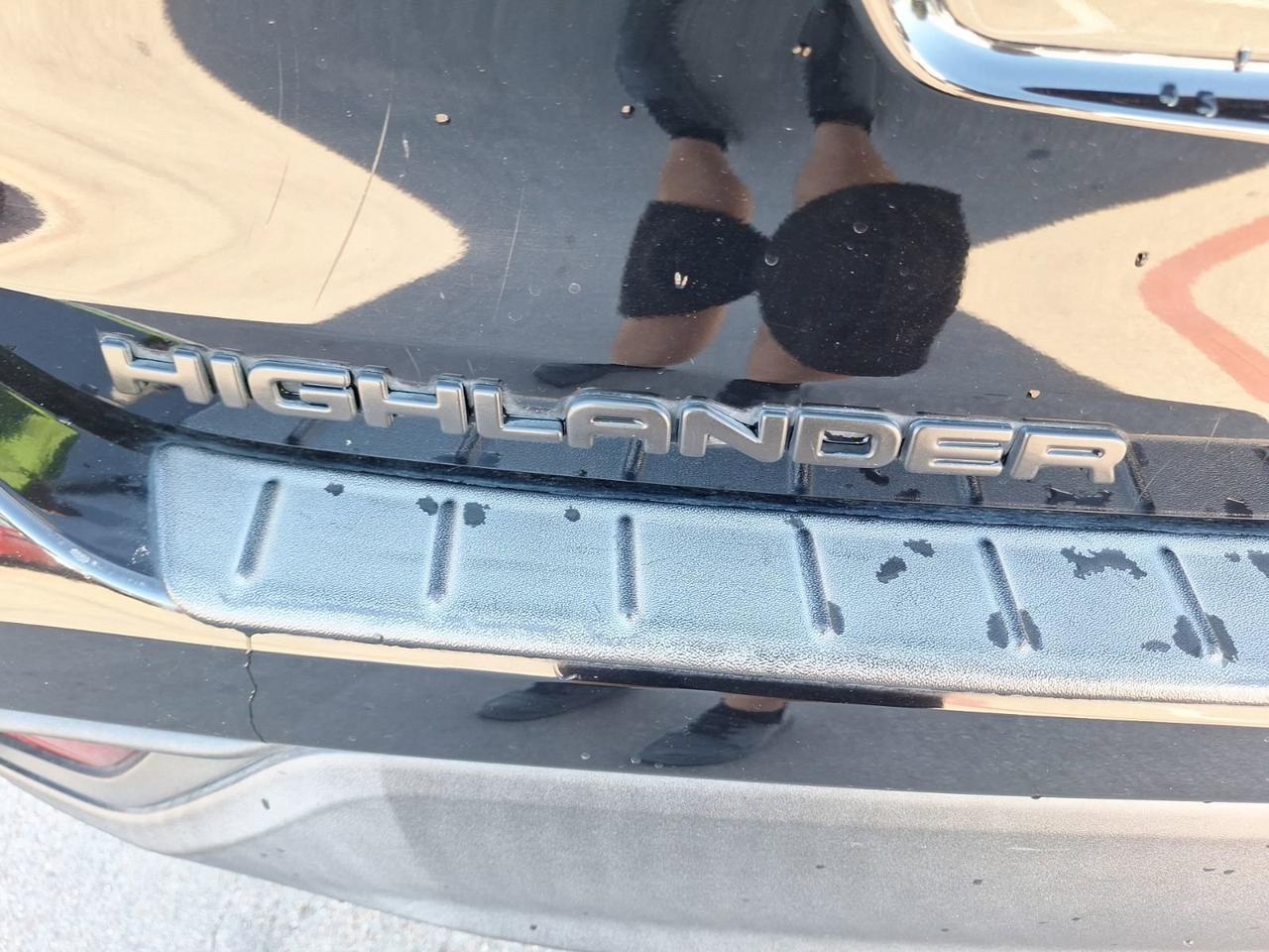 2022 Toyota Highlander L Hurst TX