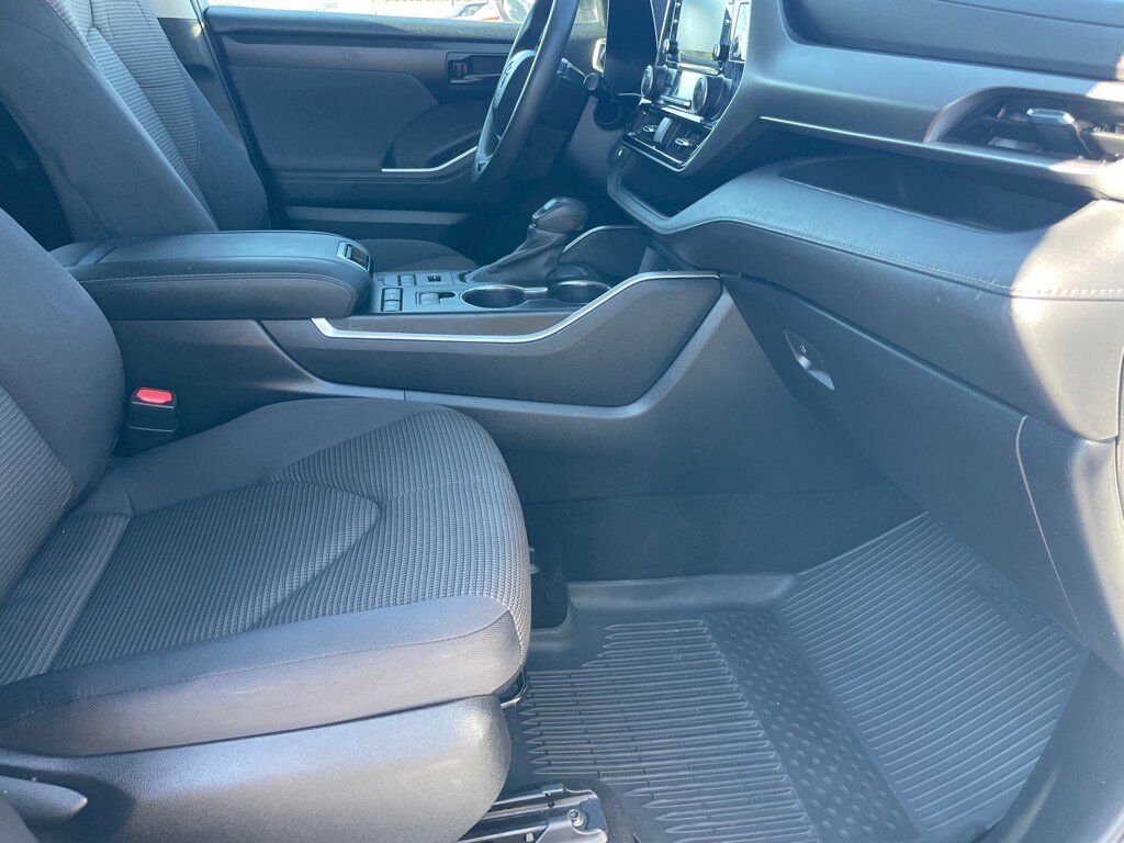 2022 Toyota Highlander L Oak Ridge TN