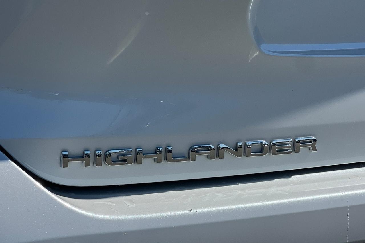 2022 Toyota Highlander L Roseville CA