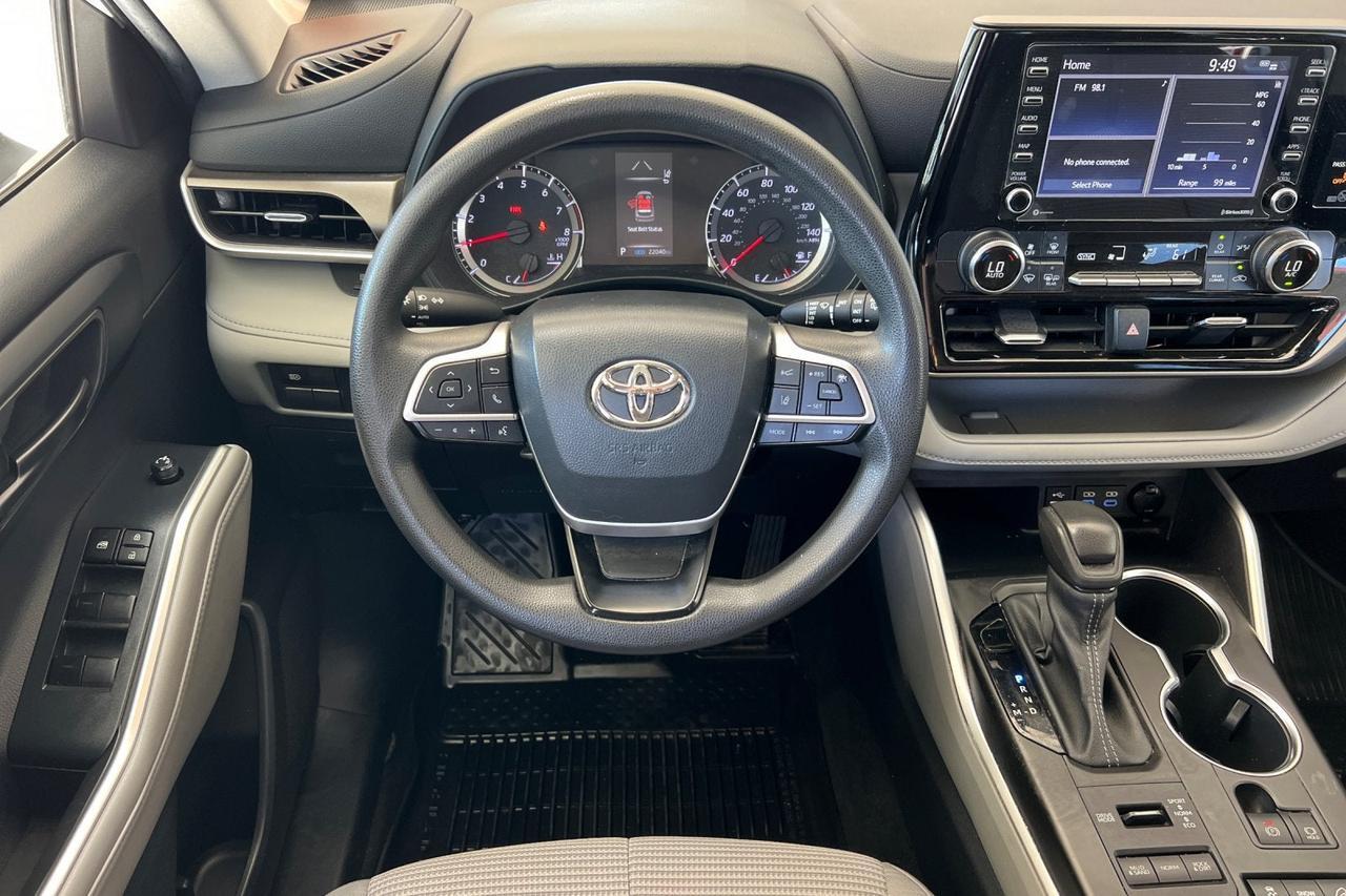 2022 Toyota Highlander L Roseville CA