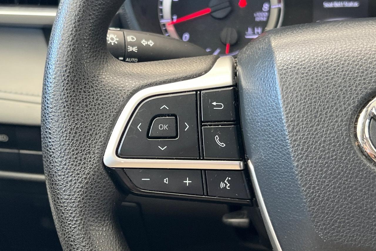 2022 Toyota Highlander L Roseville CA
