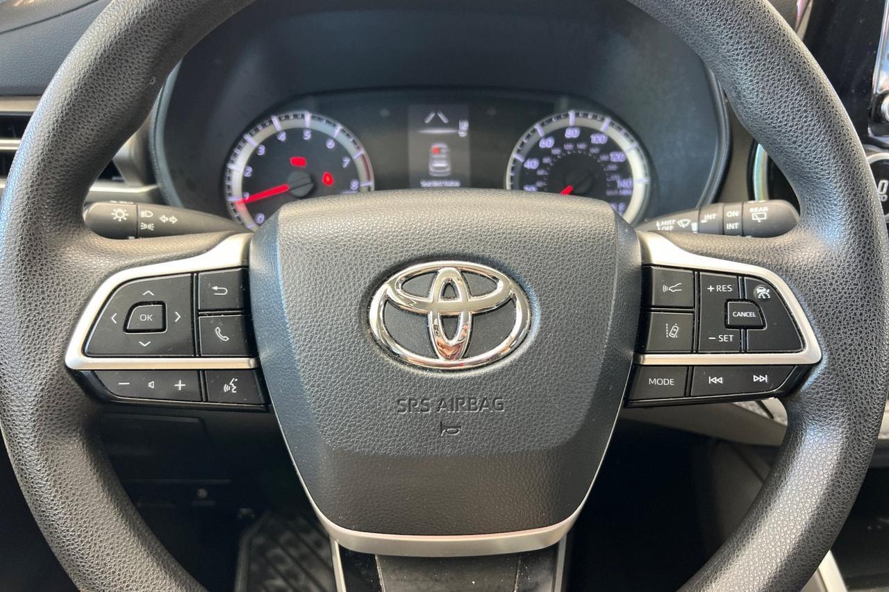 2022 Toyota Highlander L Roseville CA