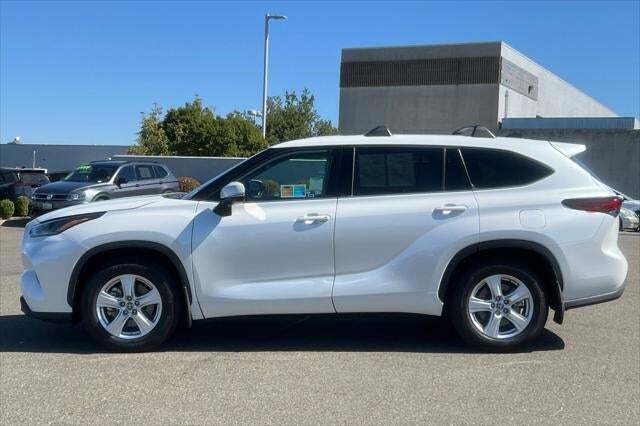 2022 Toyota Highlander L Roseville CA