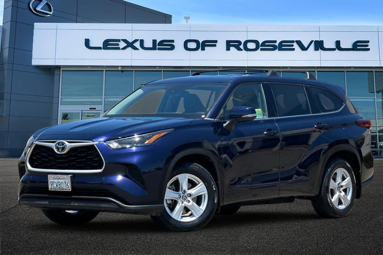 2022 Toyota Highlander L