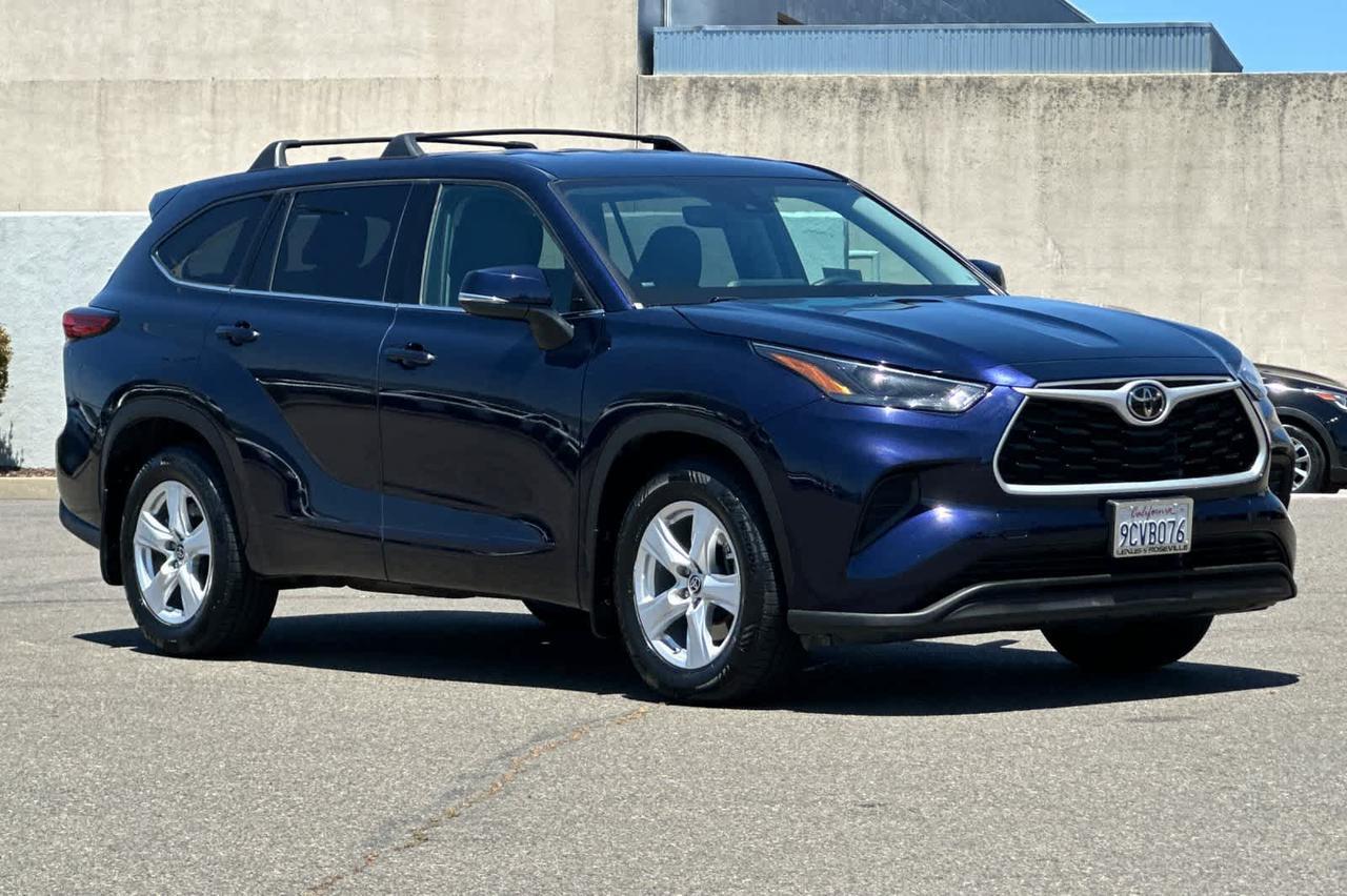 2022 Toyota Highlander L Roseville CA