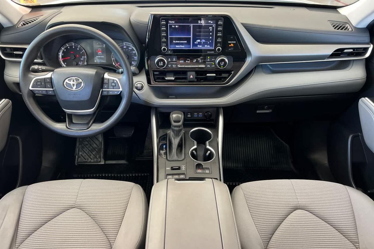 2022 Toyota Highlander L