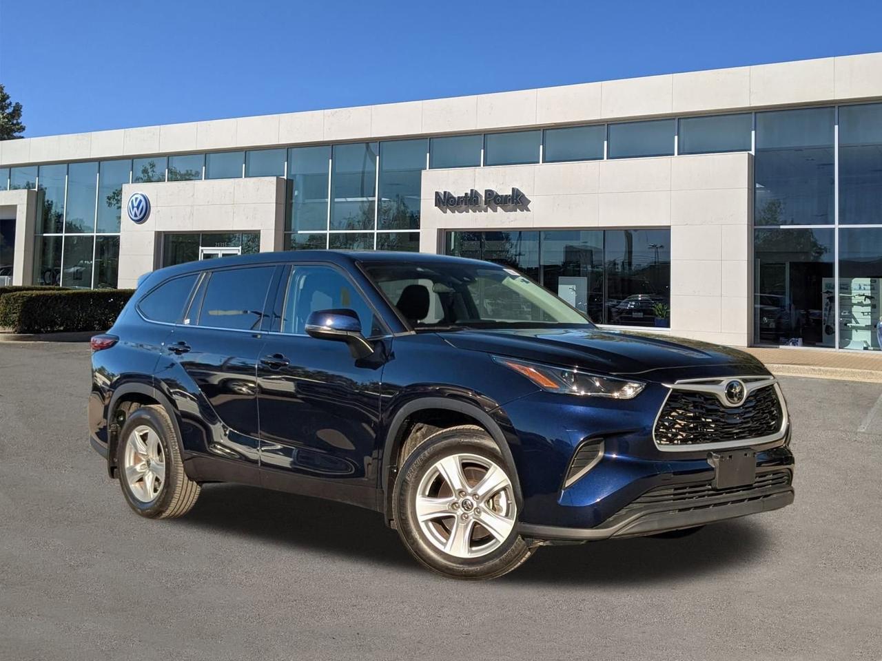 2022 Toyota Highlander L