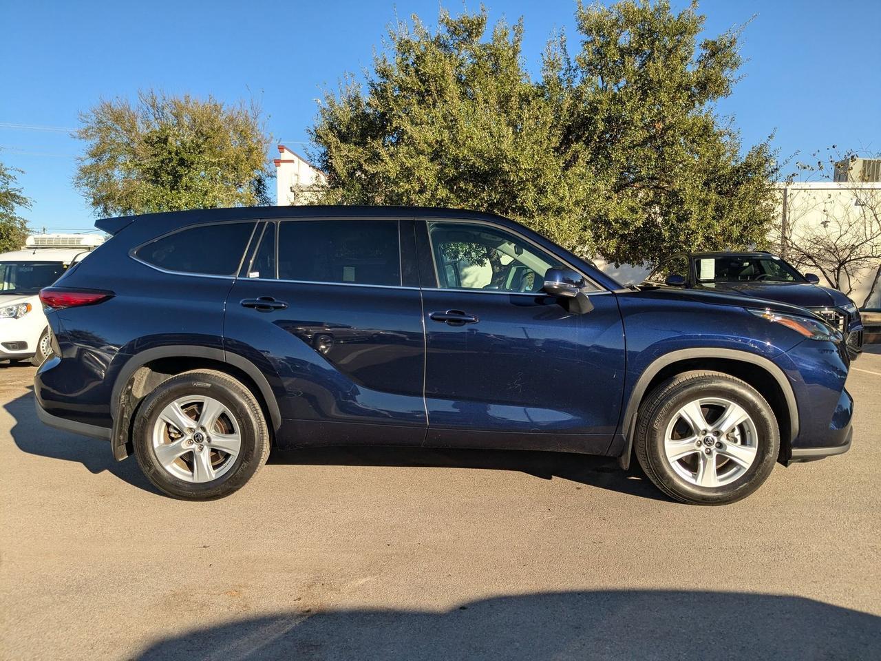 2022 Toyota Highlander L