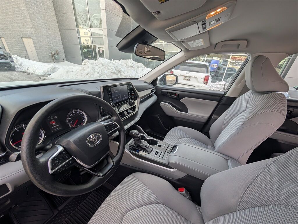 2022 Toyota Highlander L Cockeysville MD