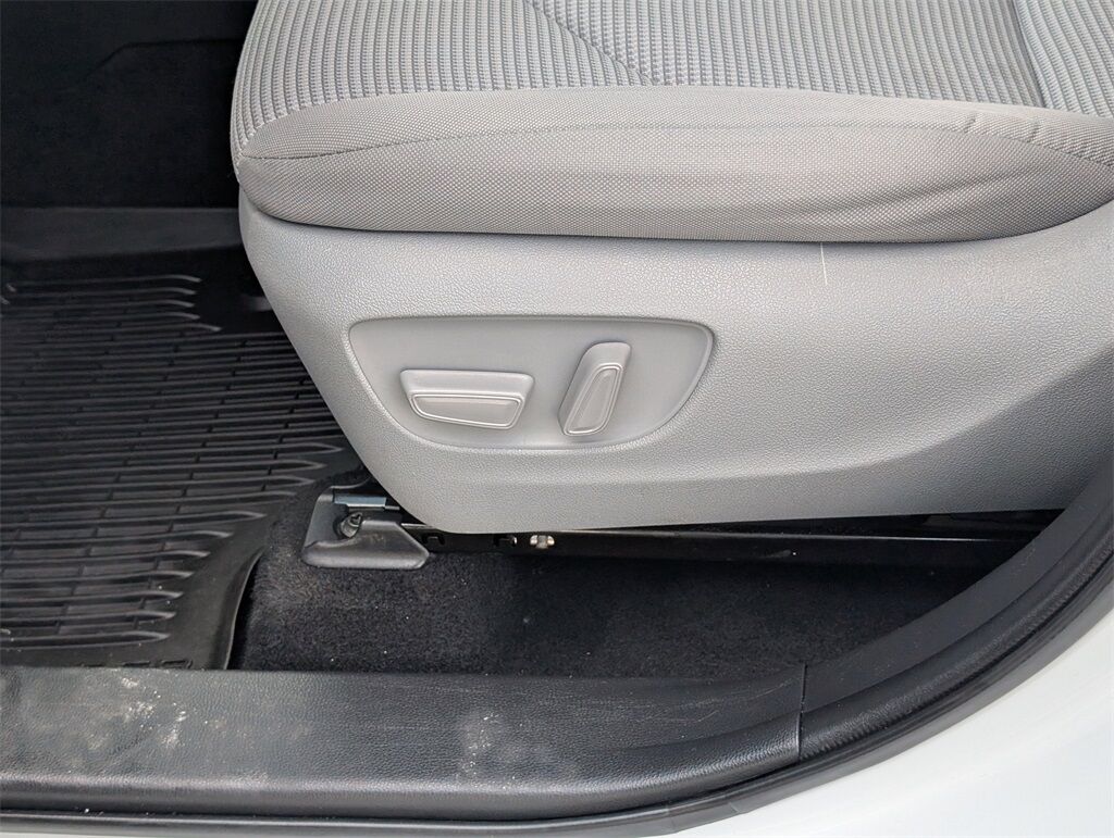 2022 Toyota Highlander L Cockeysville MD