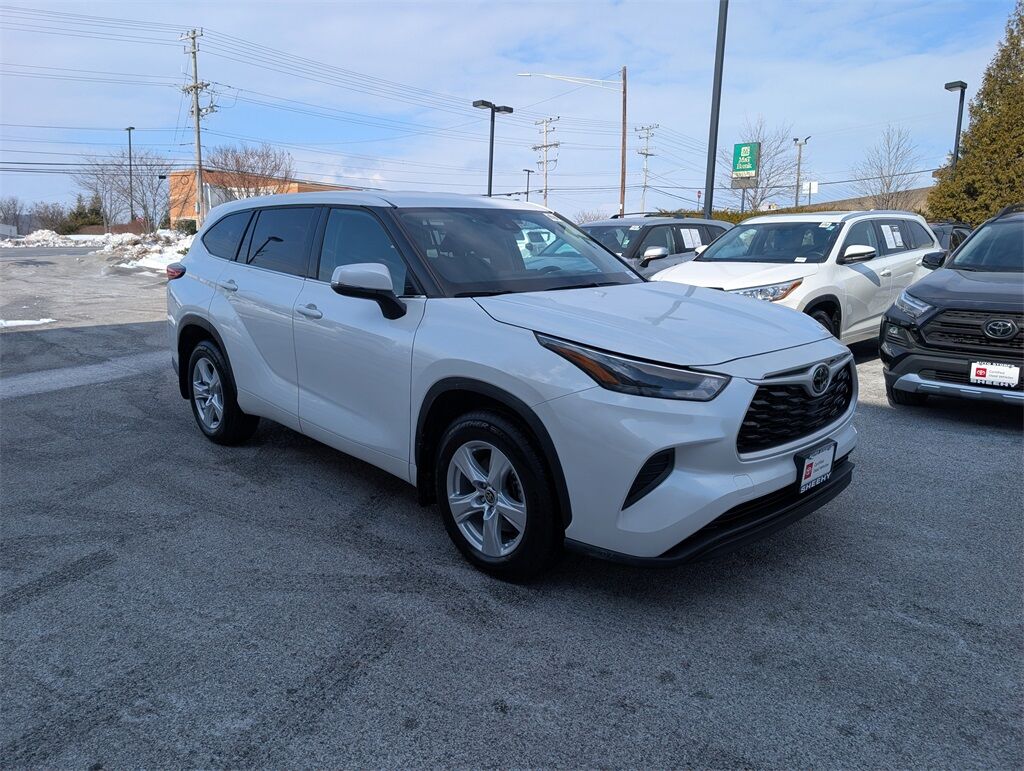2022 Toyota Highlander L Cockeysville MD