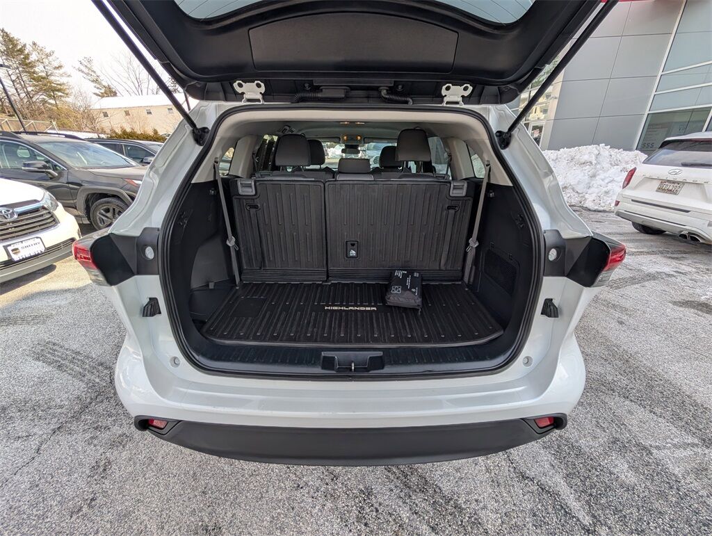 2022 Toyota Highlander L Cockeysville MD