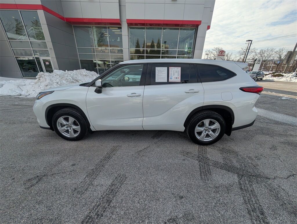 2022 Toyota Highlander L Cockeysville MD