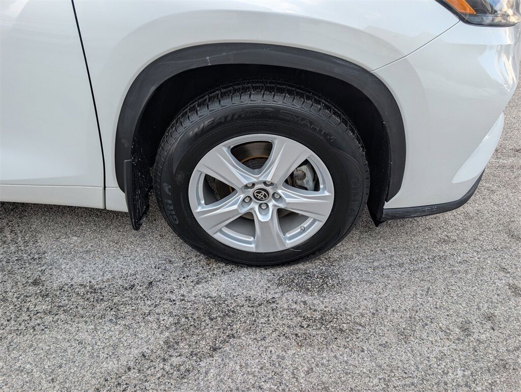 2022 Toyota Highlander L Cockeysville MD