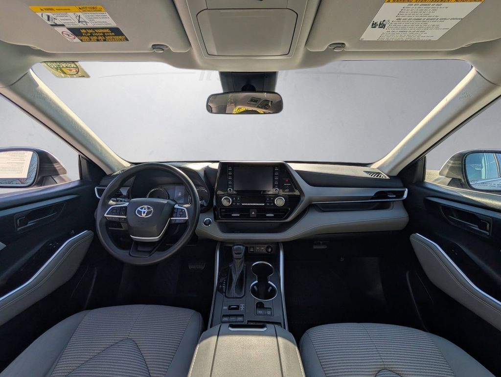 2022 Toyota Highlander L Cockeysville MD