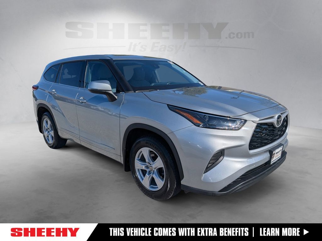 2022 Toyota Highlander L