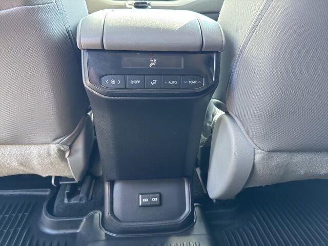 2022 Toyota Highlander LE  TX