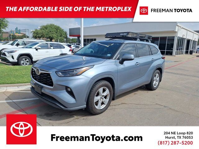 2022 Toyota Highlander LE Hurst TX