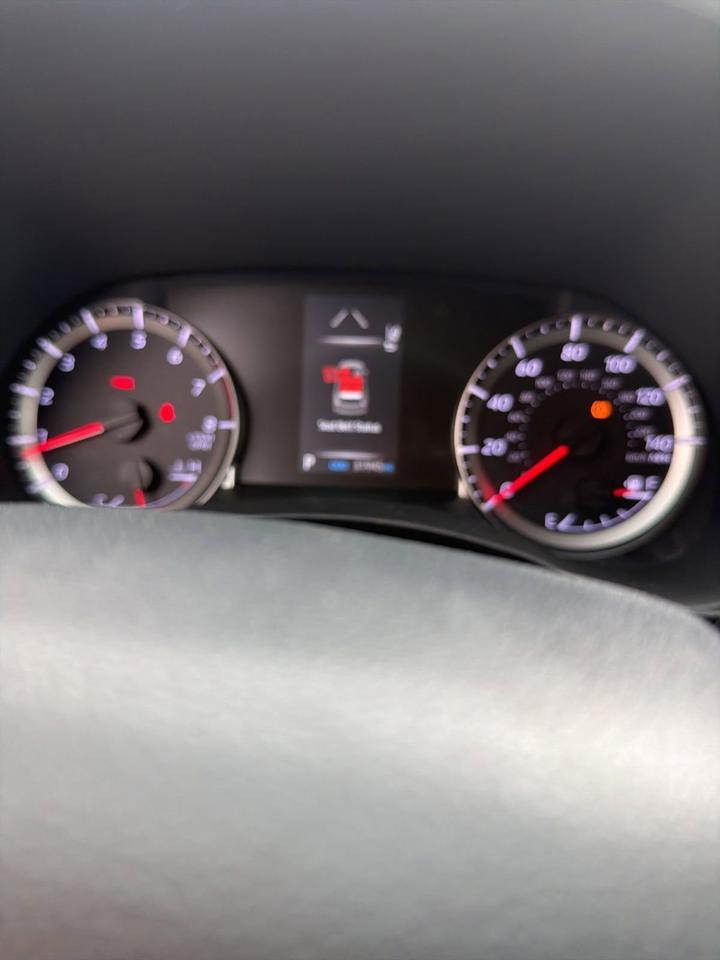 2022 Toyota Highlander LE Hurst TX