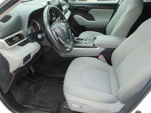 2022 Toyota Highlander LE Santa Fe NM