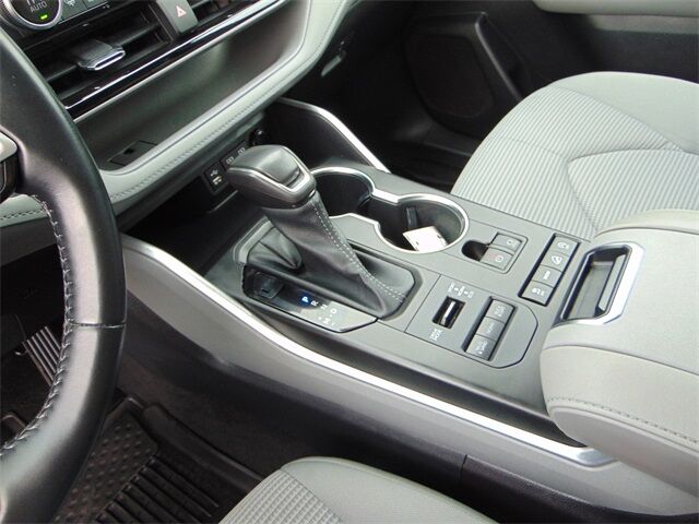 2022 Toyota Highlander LE Santa Fe NM