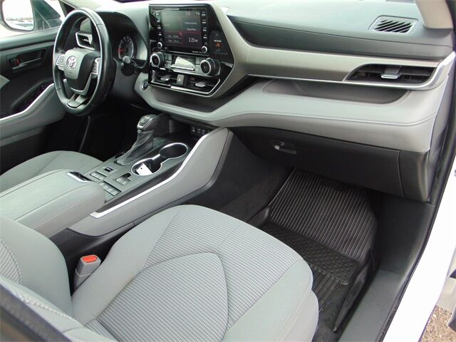 2022 Toyota Highlander LE Santa Fe NM