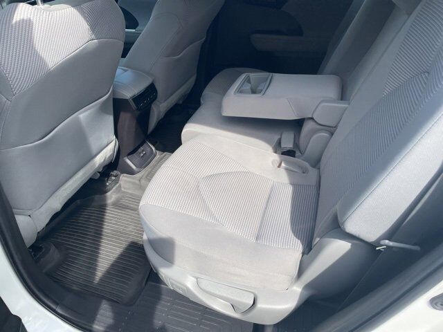 2022 Toyota Highlander LE North Attleboro MA