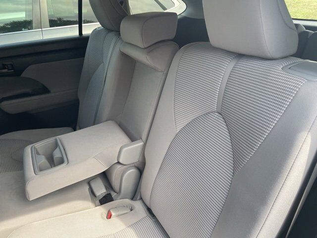 2022 Toyota Highlander LE North Attleboro MA